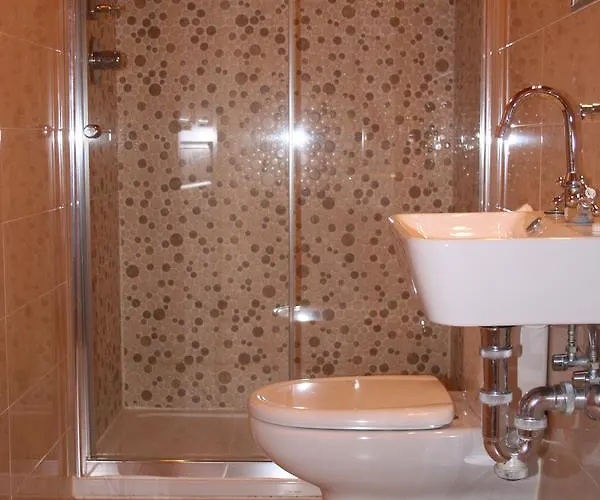 호텔 El Descanso *